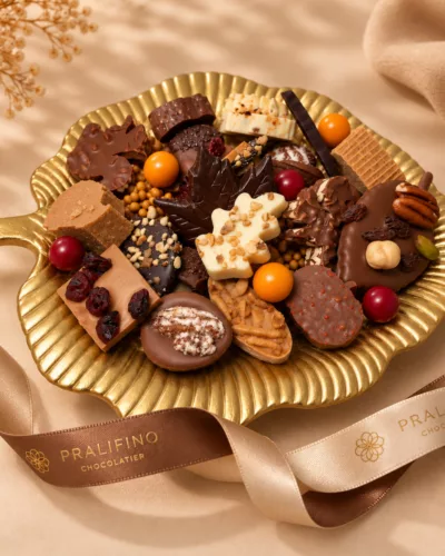 Bladvormig schaaltje gevuld met herfst lekkernijen - 300gr